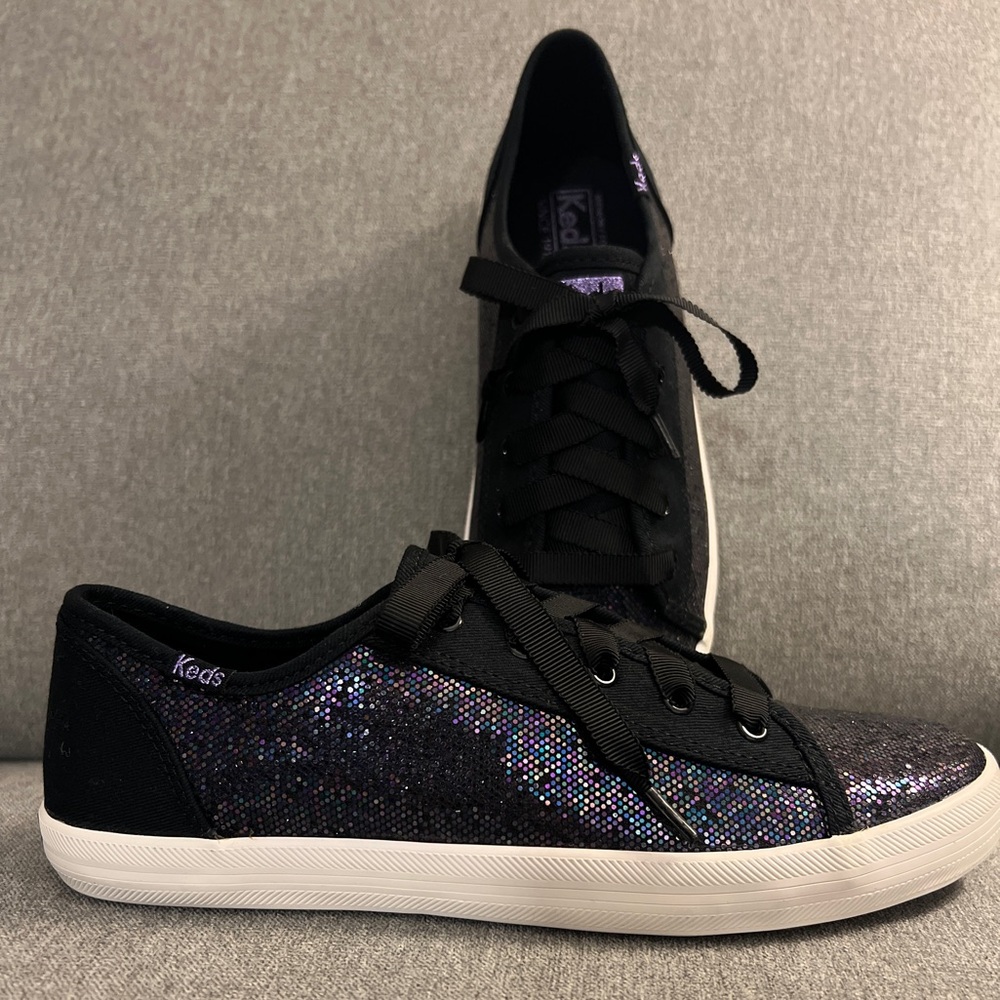 Ked’s shimmering tennis shoes size 5